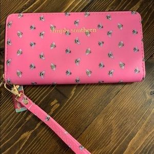 Simply Southern Bee Wallet with wrist strap